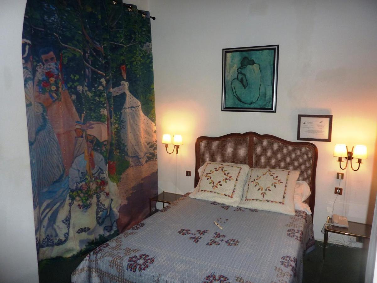 Hotel Du Fiacre Carpentras Rom bilde