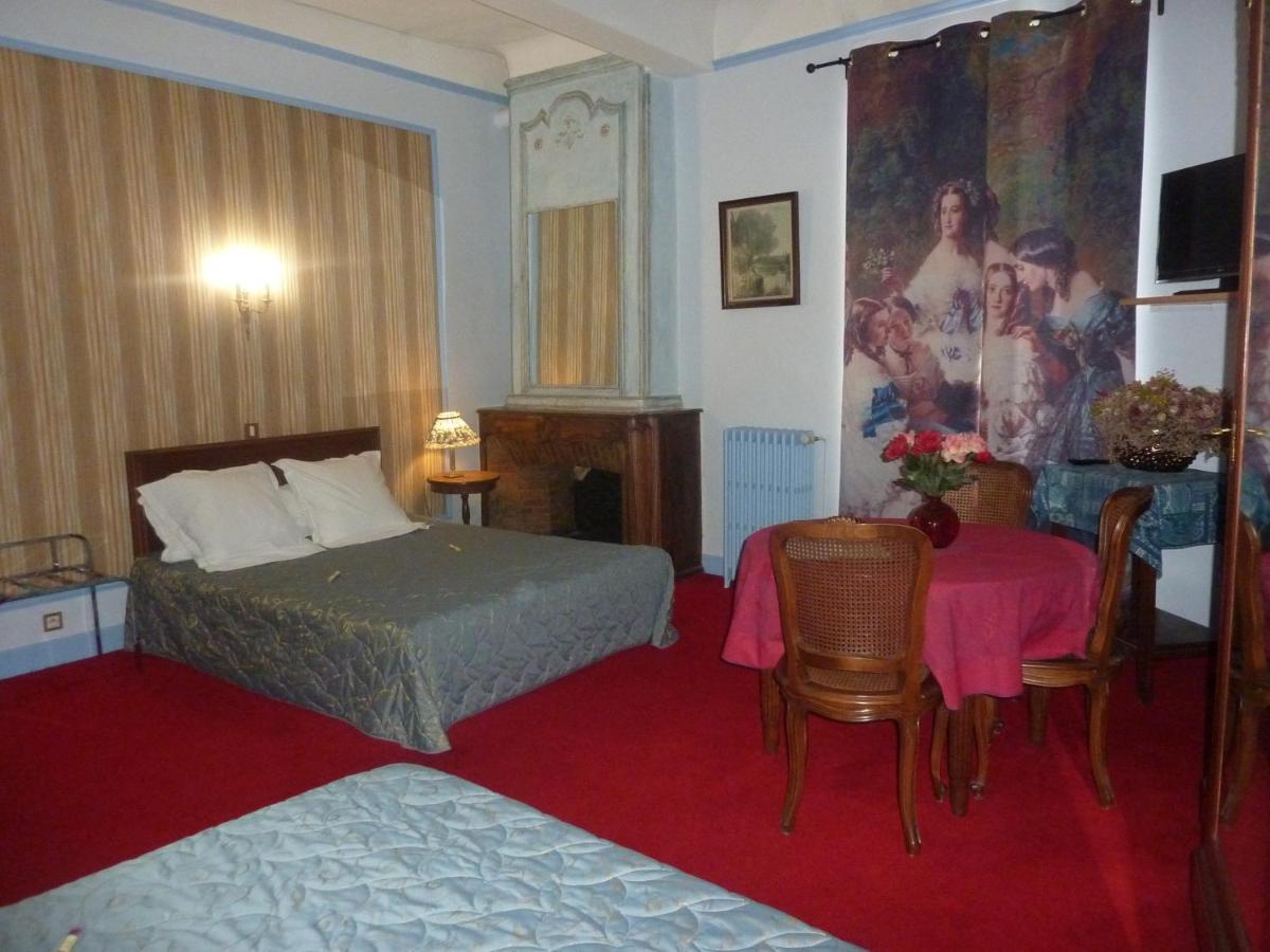 Hotel Du Fiacre Carpentras Eksteriør bilde